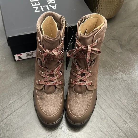 NATURALIZER  Myla Womens Leather Cold Weather Combat Boots