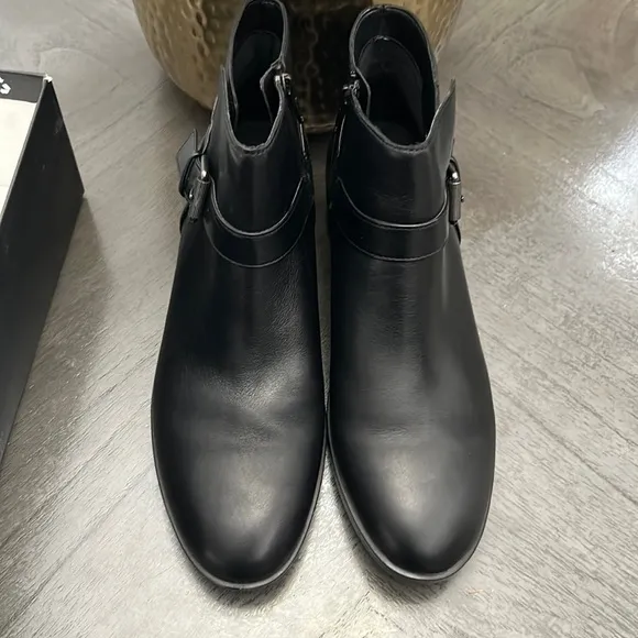 Naturalizer Ronan Ankle Boot