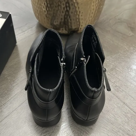 Naturalizer Ronan Ankle Boot