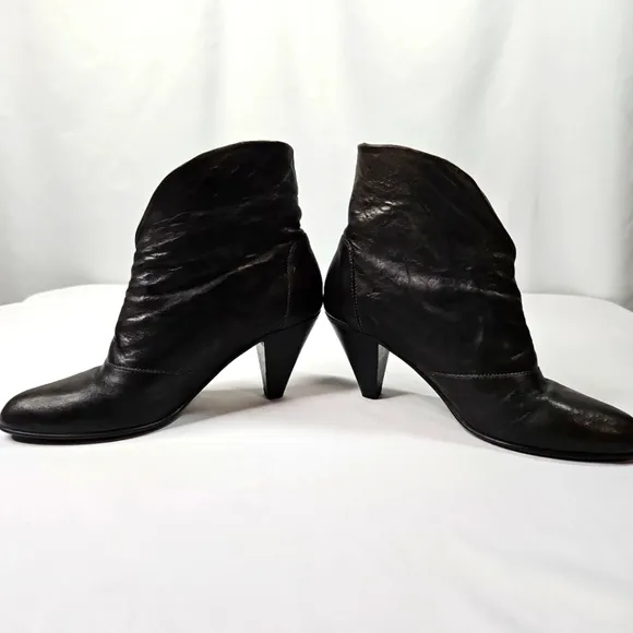 Nero Giardini Black Leather Womens Ankle Boots Size 38 EU Size 8 US