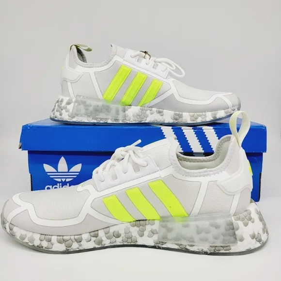 New Adidas NMD_R1 Men's Running Shoes Size 10.5
