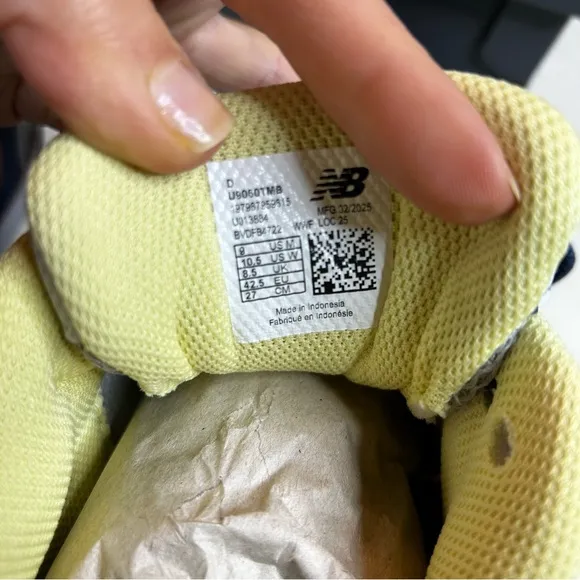 New Balance 9060, NIB