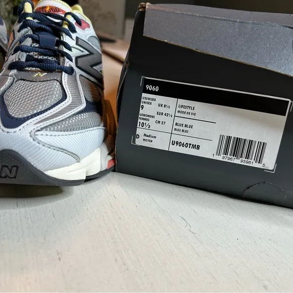 New Balance 9060, NIB
