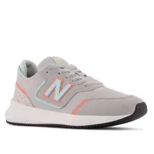 New Balance Big Kid size 4 or a Women’s size 6, Soft Foam Running Shoes.