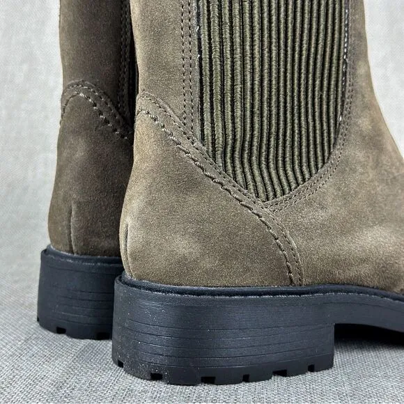 New CLARKS Women Suede Leather Chelsea Ankle Boots Orinoco 2Up olive green sz5.5