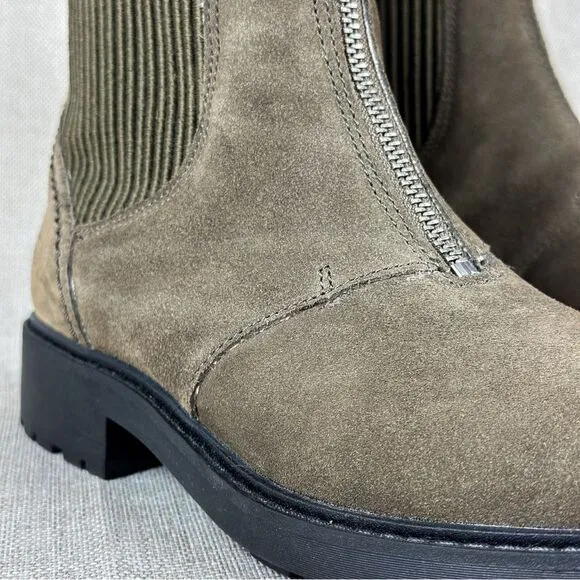 New CLARKS Women Suede Leather Chelsea Ankle Boots Orinoco 2Up olive green sz5.5