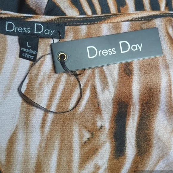 New Dress Day Brown Zebra Print Mini Smocked Dress Size L