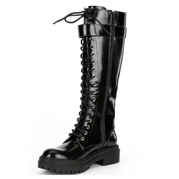 NEW GB Gianni Bini Sky Scraper Lace-Up Lug Sole Platform Tall Combat Boo…