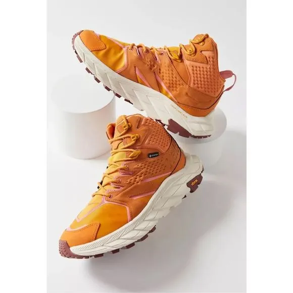 New Hoka One One Anacapa Mid GTX Desert Sun / Golden Yellow Women's Size 6.5