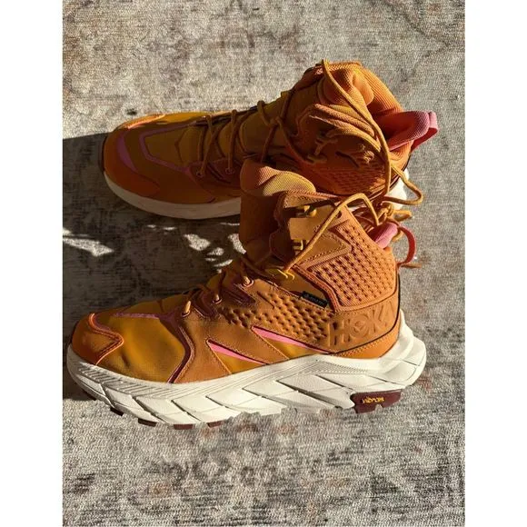 New Hoka One One Anacapa Mid GTX Desert Sun / Golden Yellow Women's Size 6.5