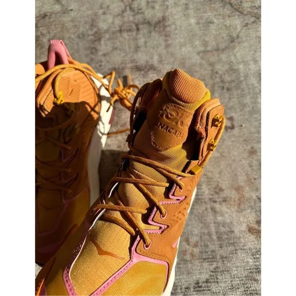 New Hoka One One Anacapa Mid GTX Desert Sun / Golden Yellow Women's Size 6.5