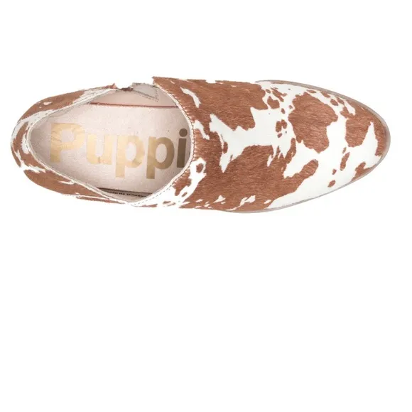 NEW Hush Puppies Women's Cream &amp; White Cow Print Flat and Loafer Shoes Size 8.5