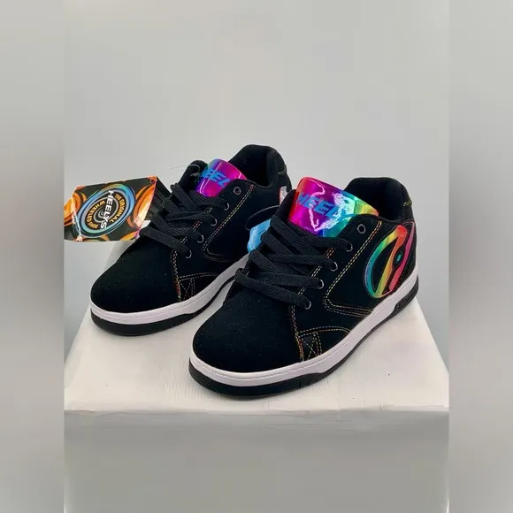 🌹New Listing🌹NWT Heelys Propel 2.O Black/Rainbow Foil Skate Shoes with Wheels