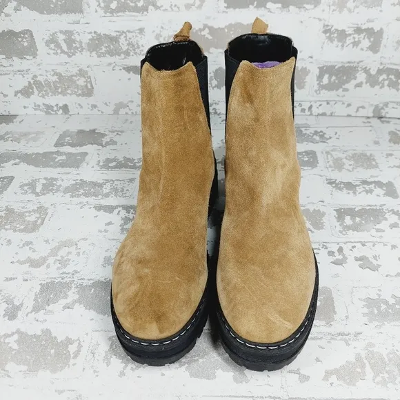 New Marc Fisher Padmia Tan Suede Block Heel Pull On Ankle Boots C567