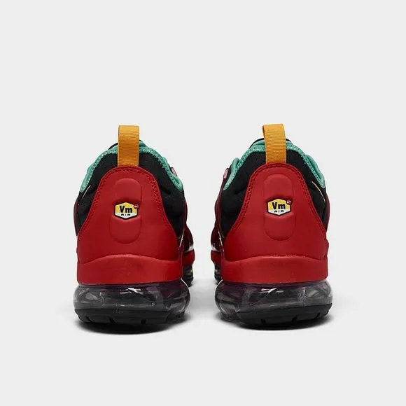 New Nike Men's Air Vapormax Plus Black/University Gold Running Shoes Size 8