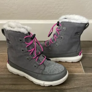 NEW Sorel Explorer Girls Weatherproof Boots Size 7