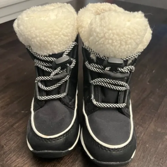 NEW SOREL KIDS WHITNEY CARNIVAL BLACK SNOW BOOTS (SIZE 12)