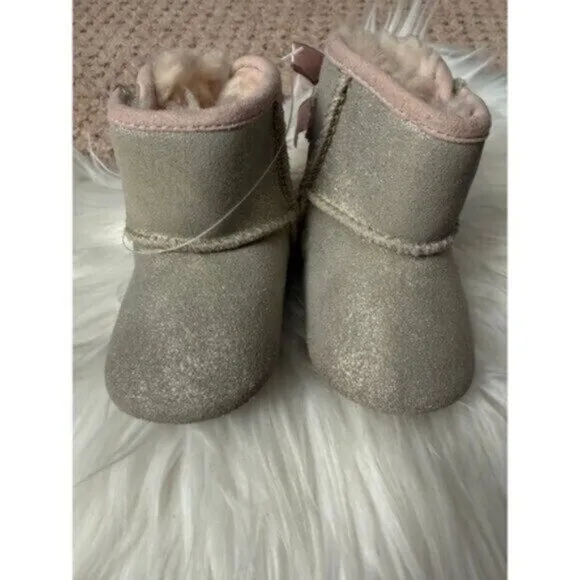NEW UGG Infant Newborn 0/1 Jesse Bow II Gray Metallic Boots