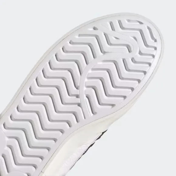 [NEW] Women's adidas Forum Bonega Shoes White IG9649