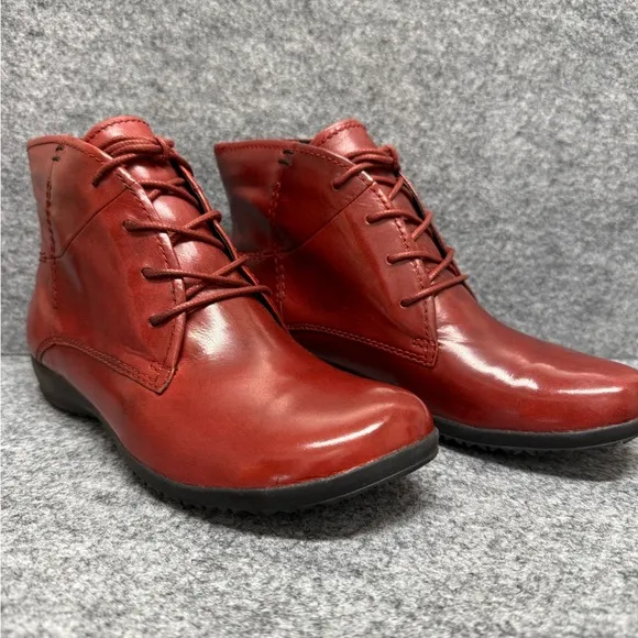 NEW…Josef Seibel‎ Naly 09 Ankle Boots. Size 37/6-6.5