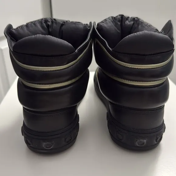 NIB Authentic Salvatore Ferragamo Rhonda Sneakers
