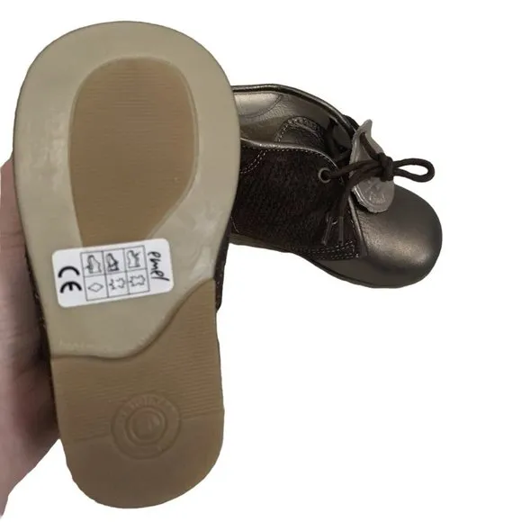 NIB Emel Leather Handmade Brown Metallic First Shoes