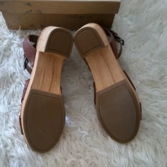 NIB Indigo Rd. Darsel Open Toe Ankle Strap Sandals