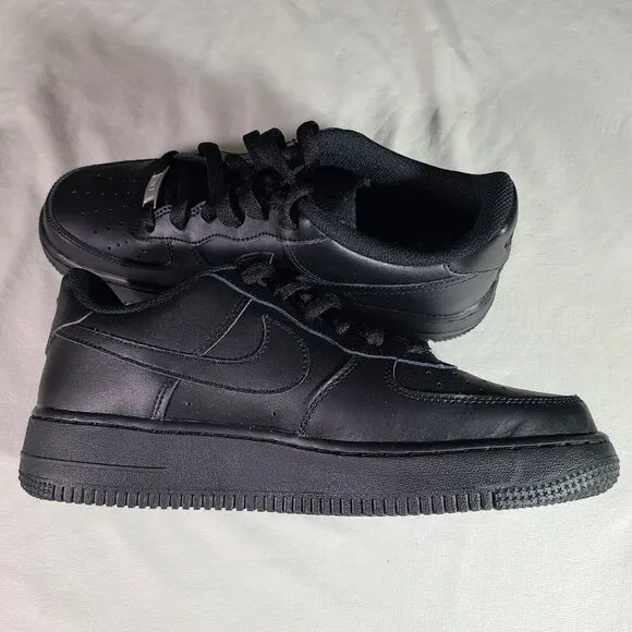 Nike Air Force 1 LE (GS) In The Box Black Sz 7Y
