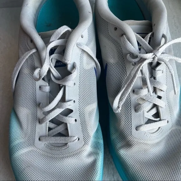 Nike Air Max Sequent 2 Blue Running Shoes Athletic Womens 11 Mens 9