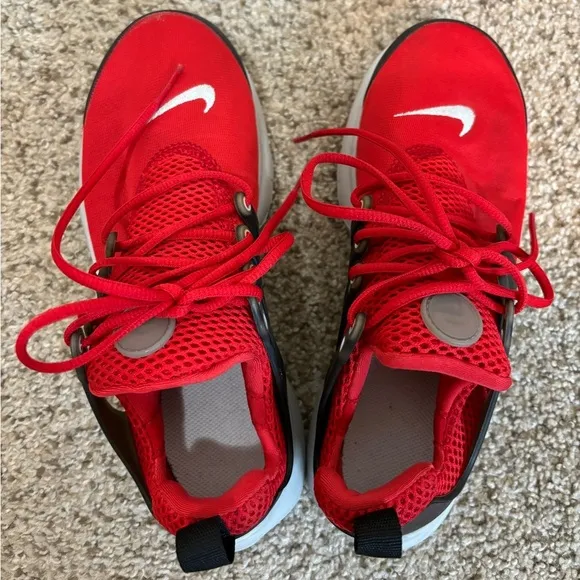 Nike Air Presto Low GS University Red Size 4Y