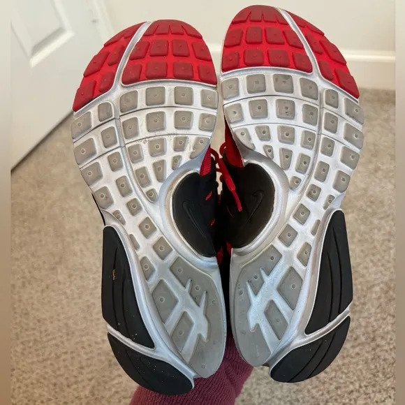 Nike Air Presto Low GS University Red Size 4Y