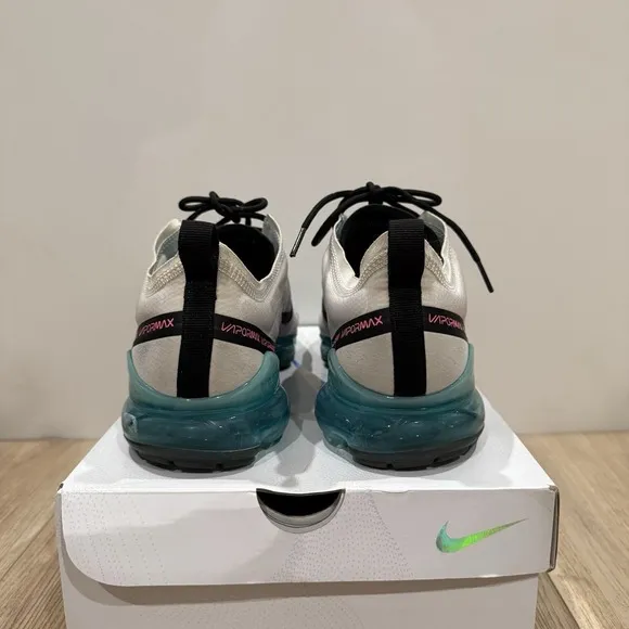 Nike‎ Air VaporMax 2019 Dragonfruit Shoes Athletic AR6631-009 Men Size 11 W/box
