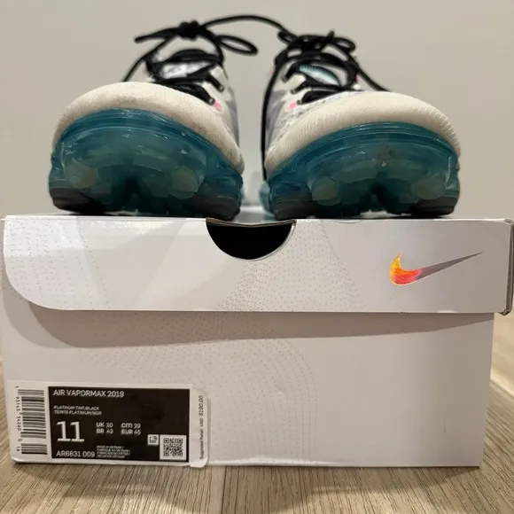 Nike‎ Air VaporMax 2019 Dragonfruit Shoes Athletic AR6631-009 Men Size 11 W/box