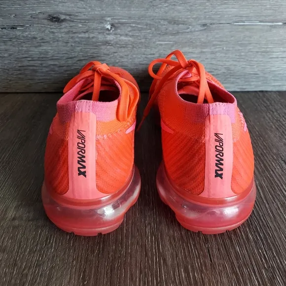 Nike Air Vapormax 'Hyper Punch’ Pink Women’s Size 10 Athletic Shoes