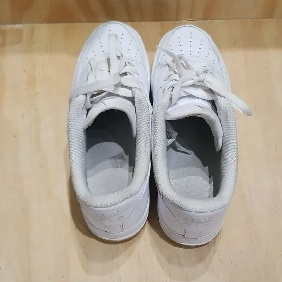 Nike Air Force 1 Low White Gum Mens sz 9 1/2, Wmn's 11