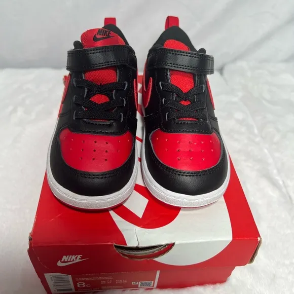 Nike Court Borough Low 2 Toddler Kids Sneaker Shoes Black and Red Shoe size 8c