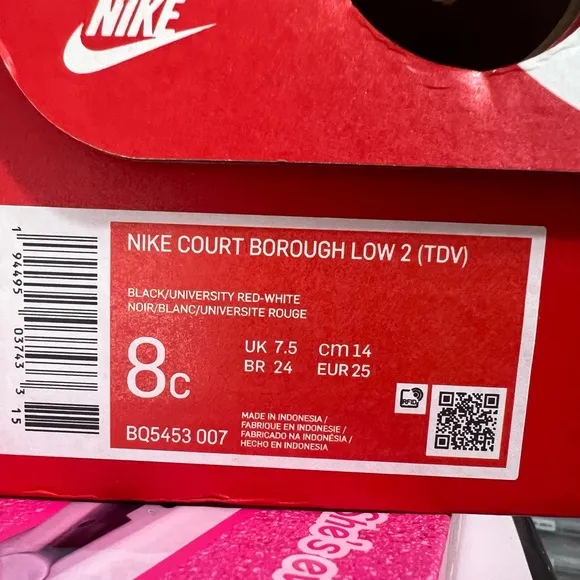 Nike Court Borough Low 2 Toddler Kids Sneaker Shoes Black and Red Shoe size 8c