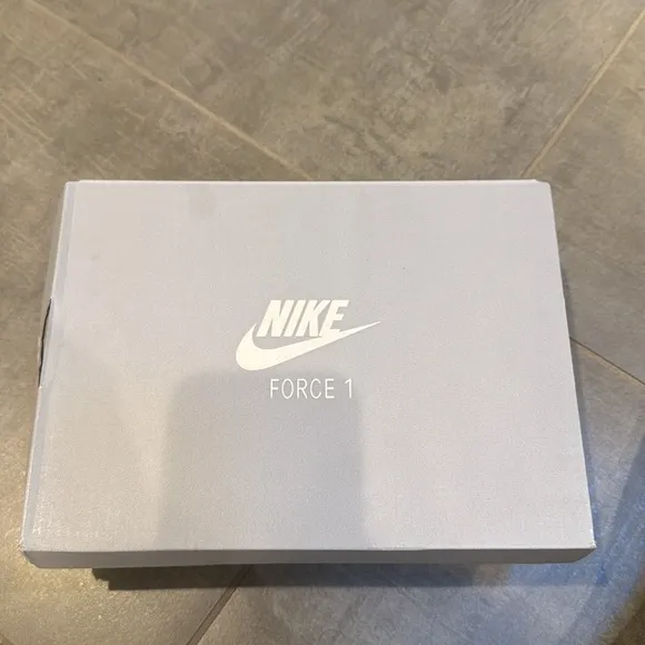 Nike Force 1 Low Easy On PS Photon Dust Blue Cork Blue and Gray, new in box, 10c