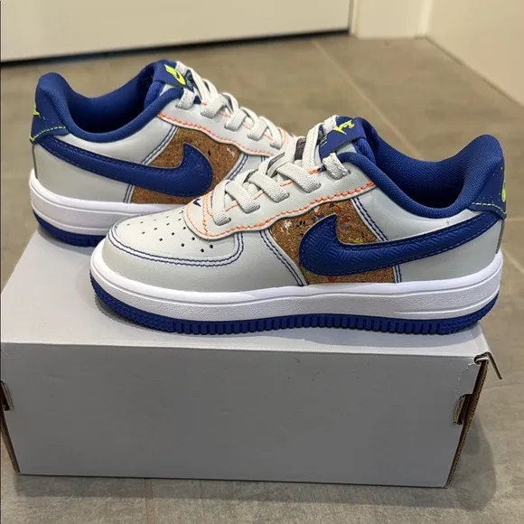 Nike Force 1 Low Easy On PS Photon Dust Blue Cork Blue and Gray, new in box, 10c