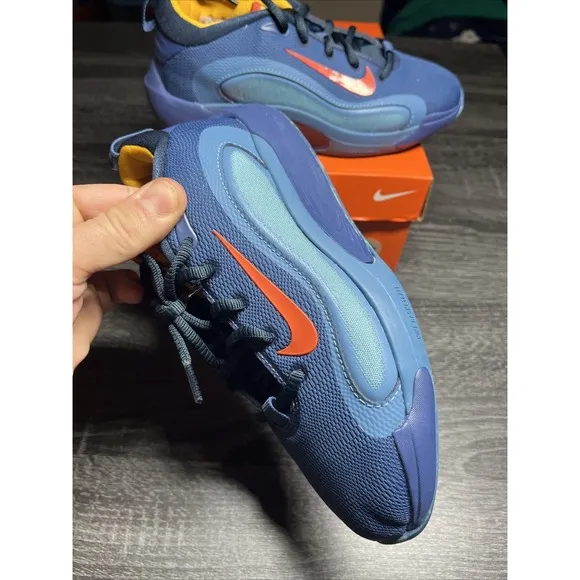 Nike Isofly GS Total Navy  Youth Basketball Hoopers Shoes FN4384-400 Sz Sz 4Y