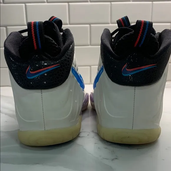 Nike Kids Foamposite Shoes - Black and White