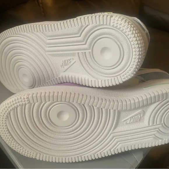 Nike Kids' Force 1 Sneakers