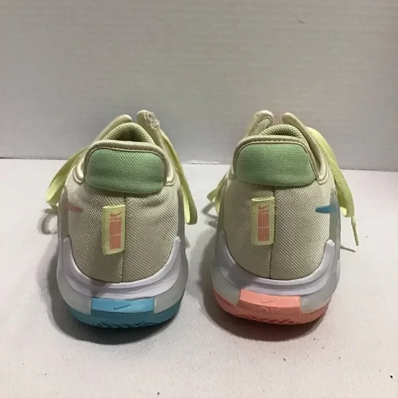 NIKE LeBron Witness 6 Easter 2022 Coconut Milk Polarized Basketball Shoes CZ4053