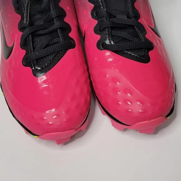 NIKE Pink and black Hyperdiamond FastFlex Softball/ soccer cleats shoes Size 1