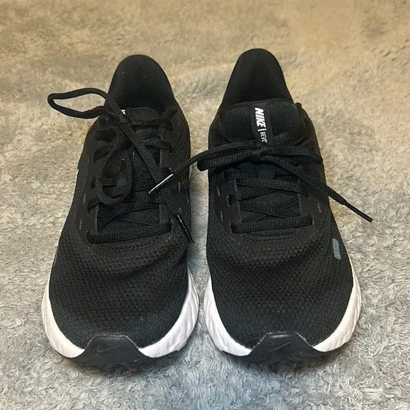 Nike Revolution 5 Running Anthracite Athletic Shoes Black Women’s,Size 7