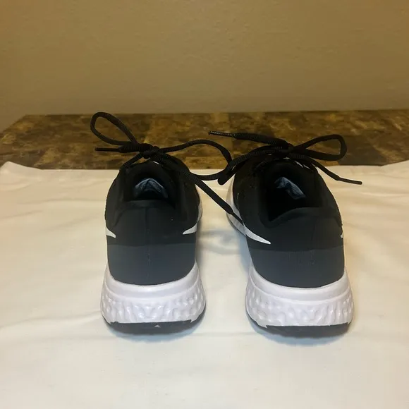 Nike Revolution 5 Running Anthracite Athletic Shoes Black Women’s,Size 7