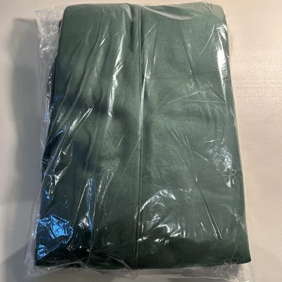 Nike Sportswear Club Fleece Pants Size Medium Joggers Fir/Green BV2707-323 - NEW