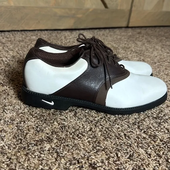 Nike Waverly Last Gore-Tex golf shoes Brown and white Size 8