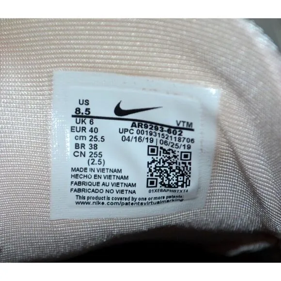NIKE Womens Air Max 720 Running Shoes SZ 8.5 Soft Pink Coral Stardust AR9293-602