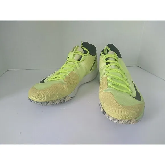 NikeCourt Zoom NXT Tennis Shoes‎ Lightweight Performance Neon Green